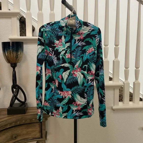 SOLD Tommy Bahama Golf NWT Size XS - Picture 4 of 4